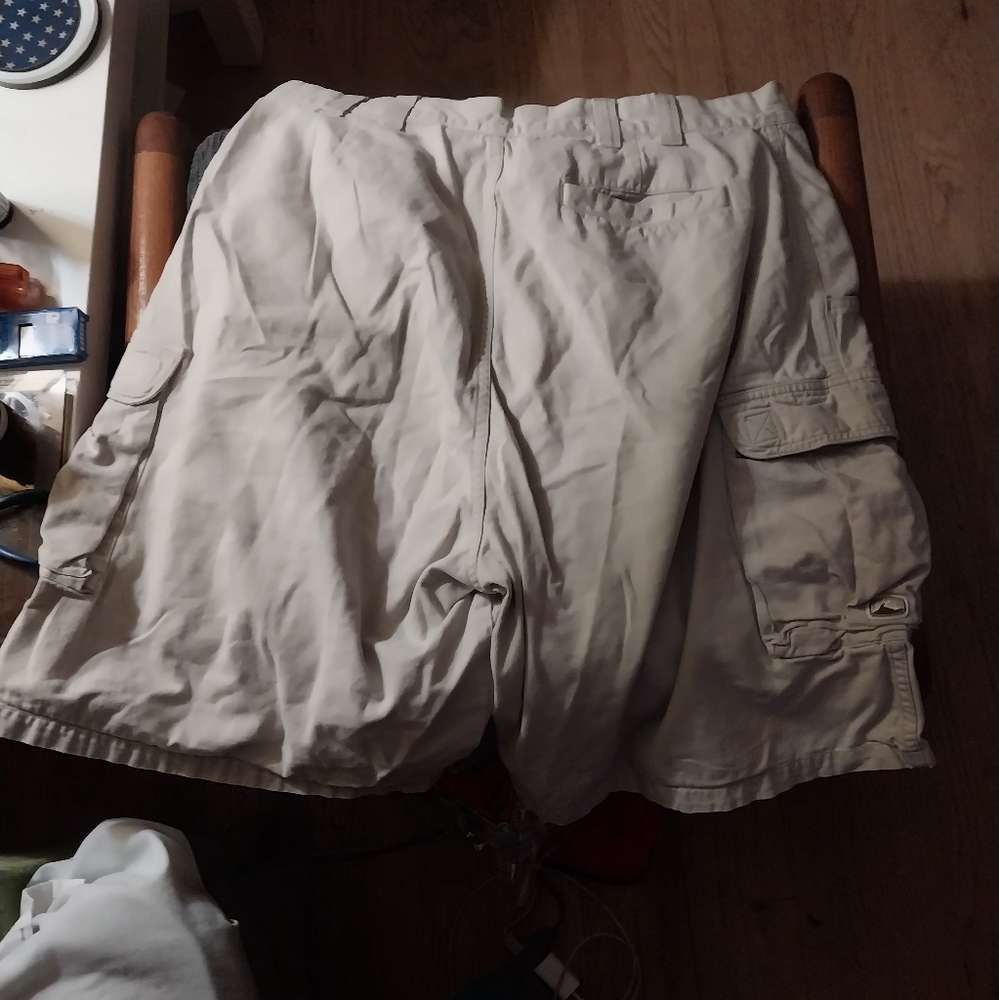 Rusty shorts